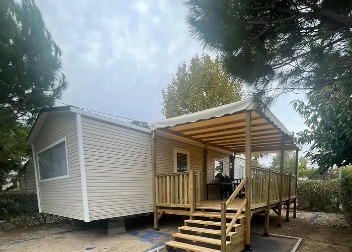 Mobil Home Palmiers 1